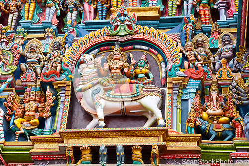 Image of Sculptures on Hindu temple tower