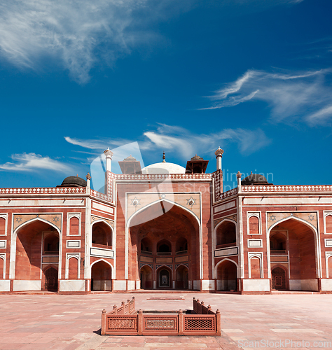 Image of Humayun's Tomb, Delhi, India