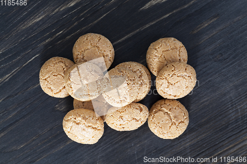 Image of small round biscuit