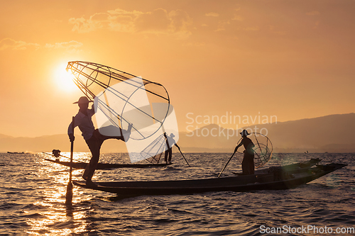 Image of Traditional Burmese fisherman at Inle lake, Myanmar