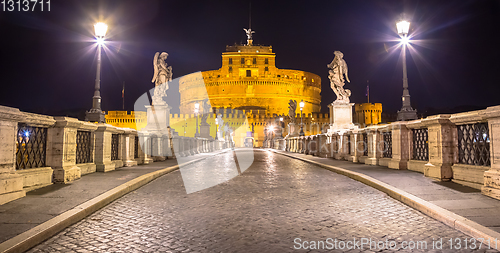 Image of Rome by night - Sant\'angelo Castle bridge