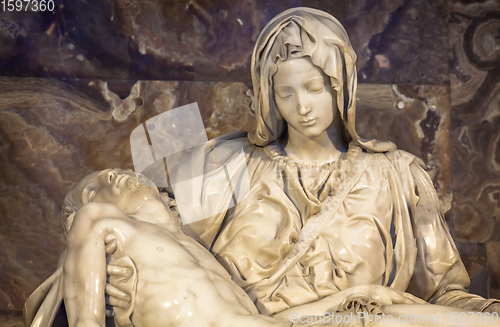 Image of The pity: Michelangelo masterpiece in Saint Peter Basilica - Vat