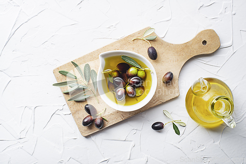 Image of Olive oil bottle