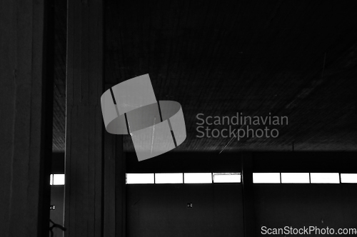 Image of concrete factory wall and ceiling