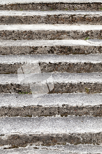 Image of crumbling old concrete staircase