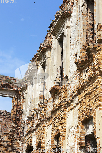 Image of ruins made of red brick