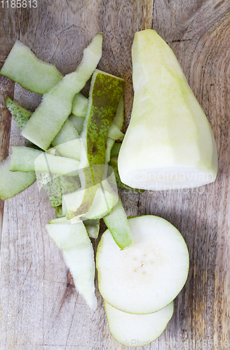 Image of peeled pear