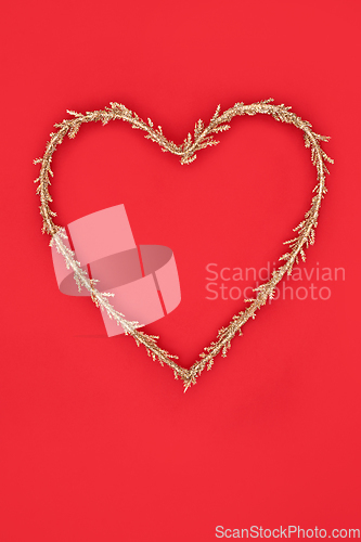 Image of Christmas Heart Shape Wreath Gold Glitter Decoration