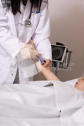 Image of Administering to patient