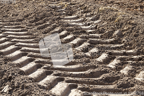 Image of tractor traces