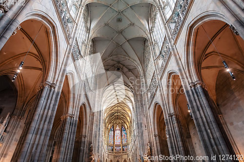 Image of interior of Vitus Cathedral, Czech Republic