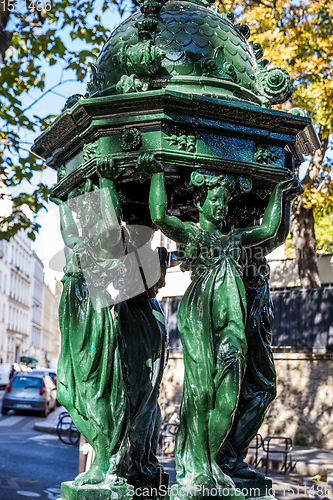 Image of Wallace fountain in Paris