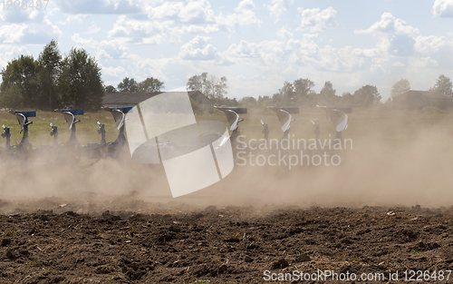 Image of arable field dust