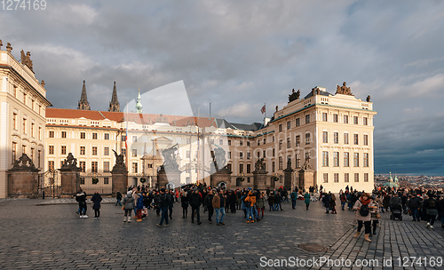 Image of Tourists crowds in front of the Prague Castle