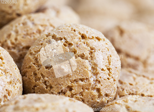 Image of round biscuit