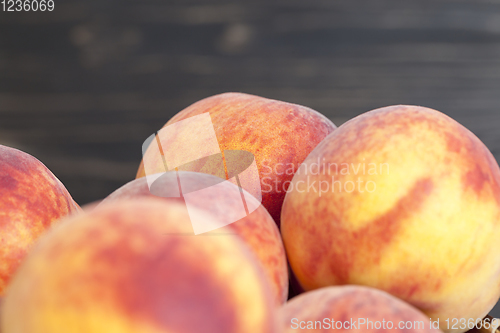 Image of red and juicy peaches