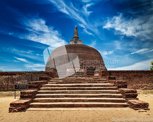 Image of Rankot Vihara, Polonnaruwa, Sri Lanka