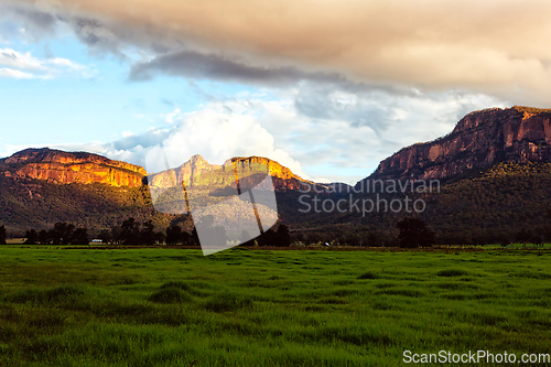 Image of Afternoon light in the valley and on the sandstone cliffs