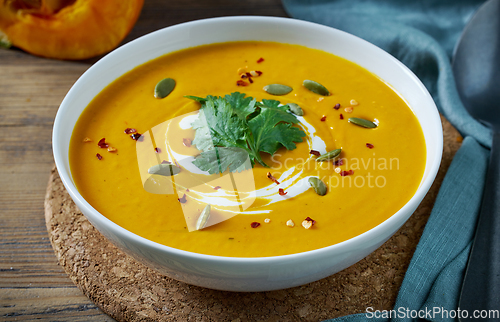 Image of bowl of pumpkin soup