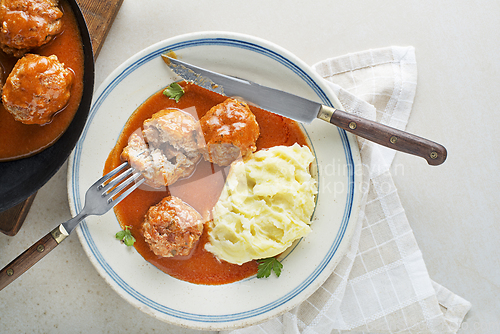 Image of Meatballs in tomato sauce