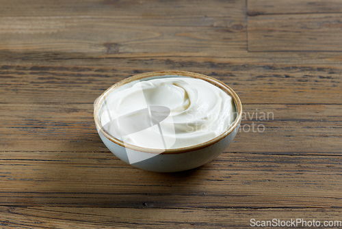 Image of bowl of sour cream or greek yogurt