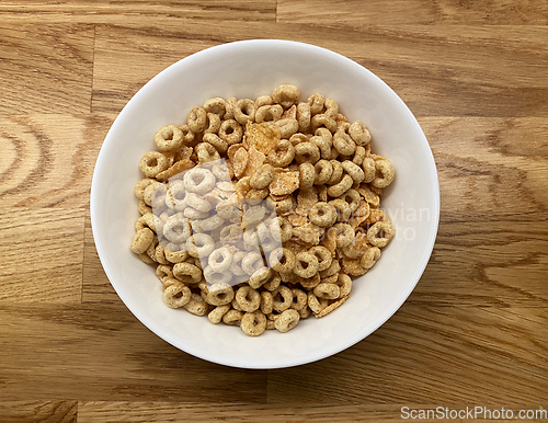 Image of bowl of breakfast cereal