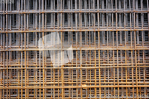 Image of ferruginous steel grid texture