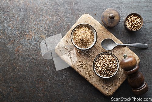 Image of Coriander seeds