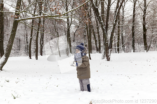 Image of Boy in winter, close up