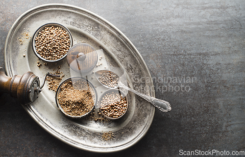 Image of Coriander seeds