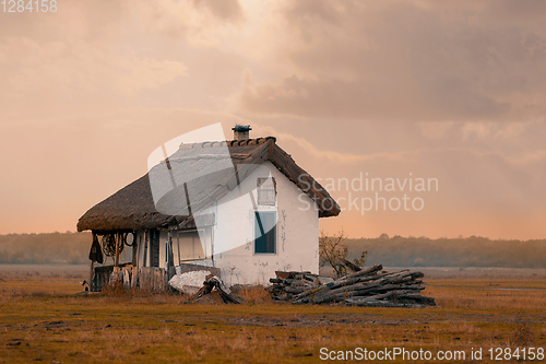 Image of house of shepherds on the Hungarian puszta