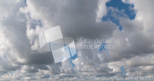 Image of cloudy morning sky, nature background