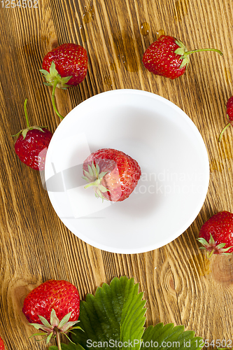 Image of strawberries and foliage