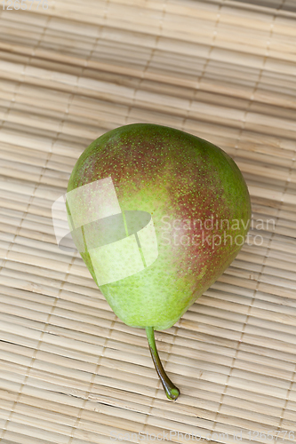 Image of ripe green pear