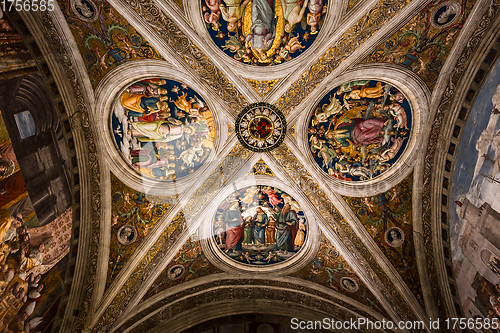 Image of interiors of Raphael rooms, Vatican museum, Vatican