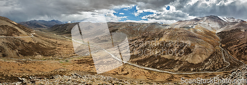 Image of Mountain pass in Himalayas along the Leh-Manali