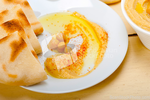 Image of Hummus with pita bread