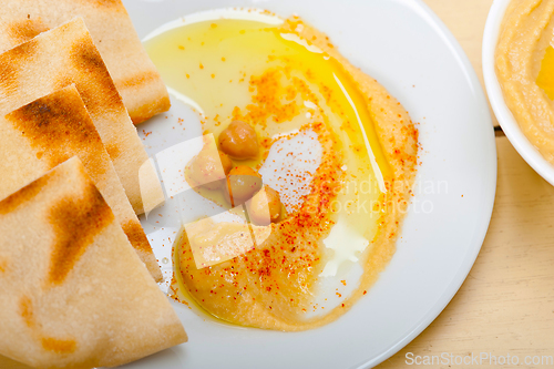 Image of Hummus with pita bread