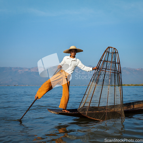 Image of Burmese fisherman at Inle lake, Myanmar