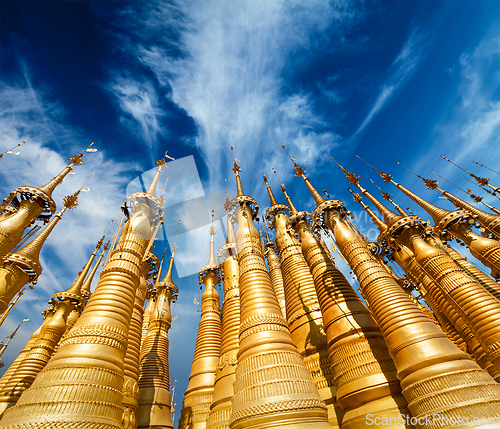 Image of Golden stupas in Shwe Indein Pagoda, Myanmar