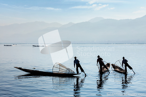 Image of Traditional Burmese fisherman at Inle lake, Myanmar