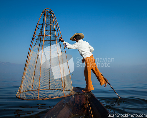 Image of Traditional Burmese fisherman at Inle lak, Myanmar