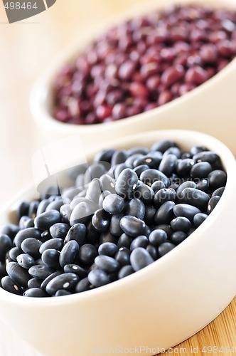 Image of Black and red adzuki beans