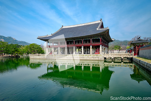 Image of Gyeonghoeru Pavillion Royal Banquet Hall in Gyeongbokgung Palace, Seoul