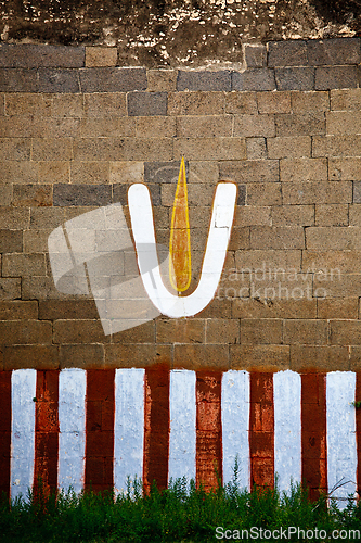 Image of Vishnu symbol on wall