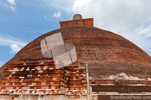 Image of Jetavaranama dagoba (stupa). Anuradhapura, Sri Lanka