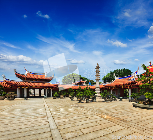 Image of Lian Shan Shuang Lin Monastery