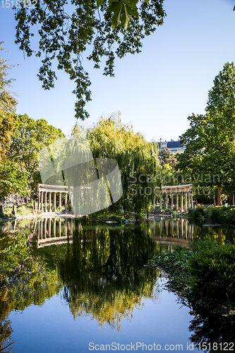 Image of Corinthian colonnade in Parc Monceau, Paris, France