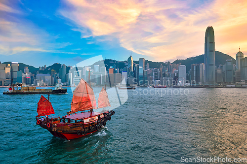 Image of Junk boat in Hong Kong Victoria Harbour