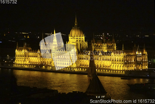 Image of night scenery in Budapest